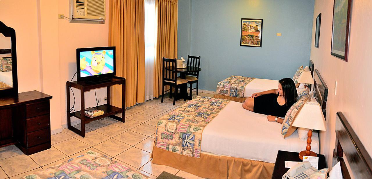 Hotel Ejecutivo San Pedro Sula Buitenkant foto
